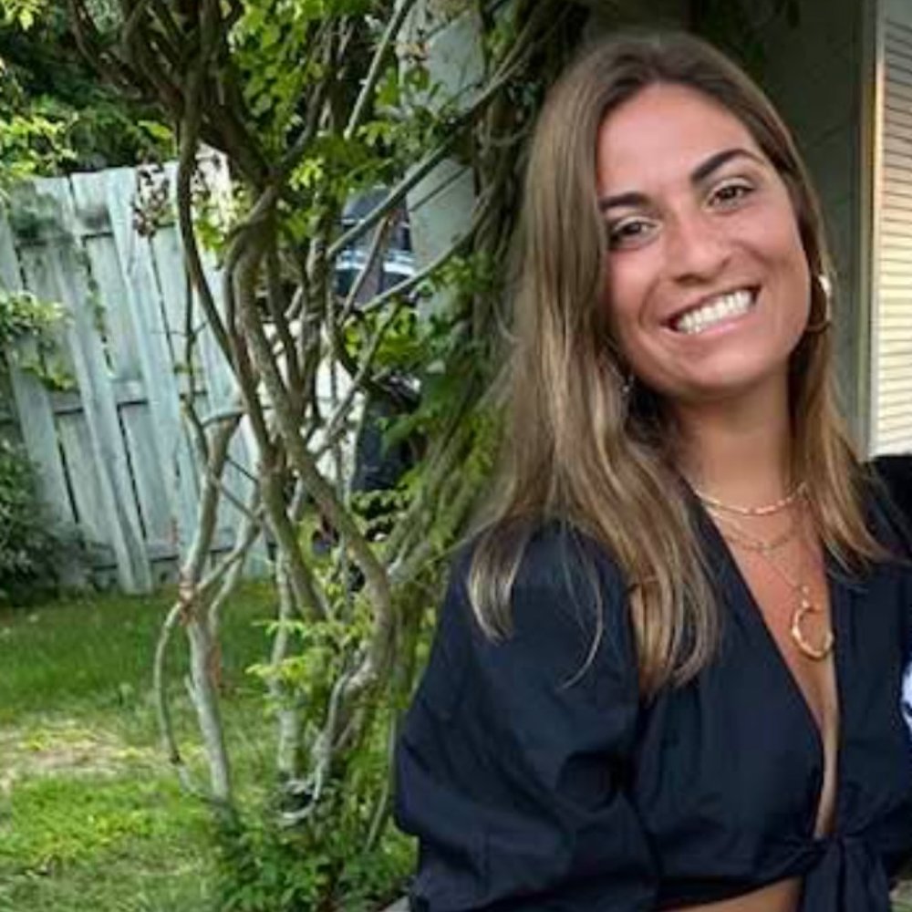 Meet your Posher, Carli